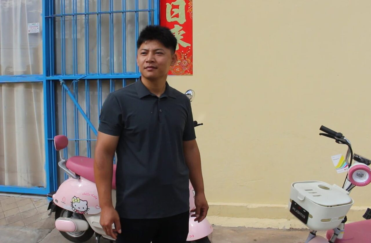 LAS MOTOS ELÉCTRICAS CHINAS LLEGARON A LA REGIÓN CON PRECIOS INCREÍBLES