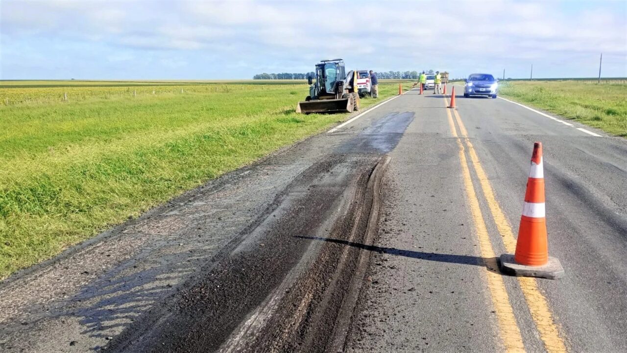 VIALIDAD NACIONAL REALIZA FRESADOS DE AHUELLAMIENTOS SOBRE RN 178 EN VILLA ELOÍSA