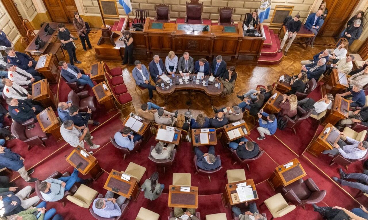 EL SENADO REALIZO UNA AUDIENCIA PUBLICA “POR EL PROFUNDO DETERIORO Y ESTADO DE ABANDONO DE LA RUTA 34”