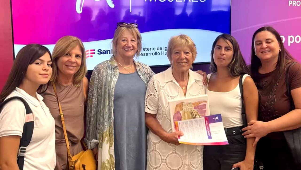 CARCARAÑÁ: RECONOCIMIENTO PROVINCIAL A MUJERES QUE TRANSFORMAN LA COMUNIDAD