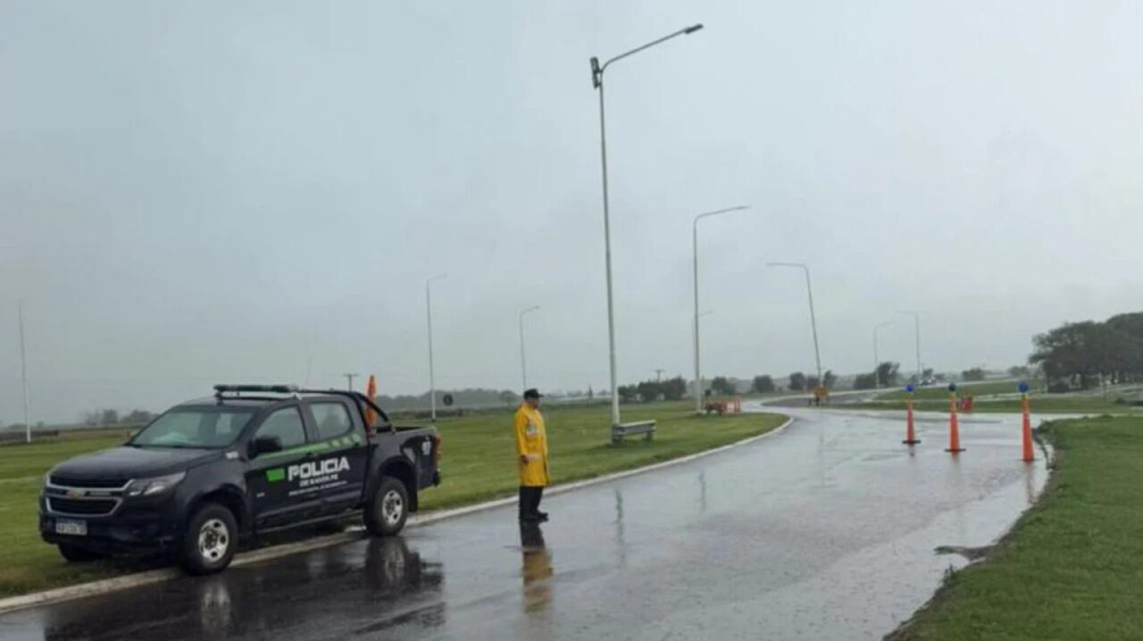 RUTA 9 HABILITADA, PERO CON PRECAUCIÓN ENTRE ARMSTRONG Y CAÑADA DE GÓMEZ