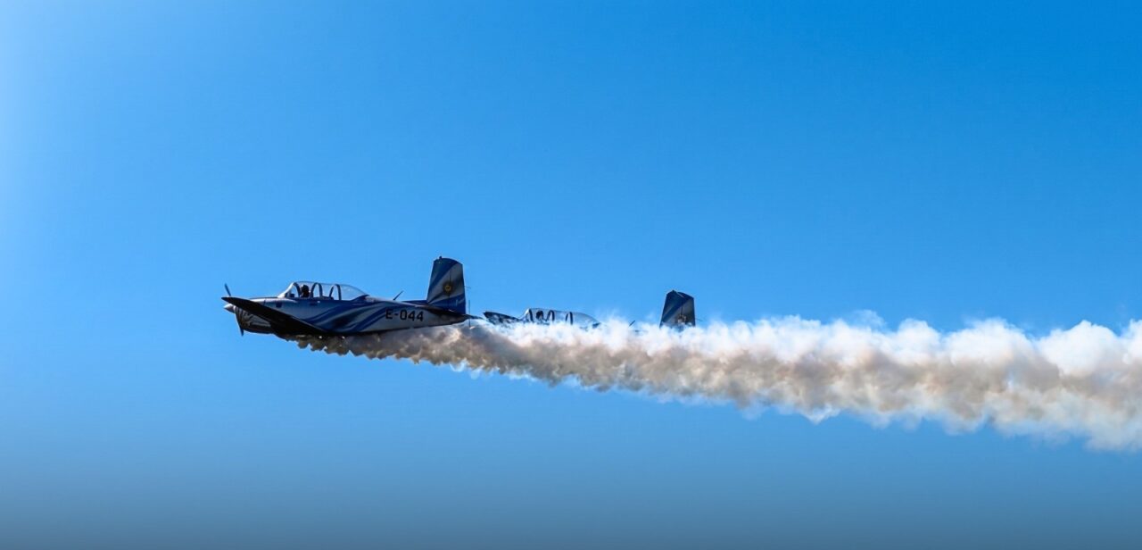 LA FUERZA AÉREA VOLVIÓ AL AERO CLUB CON UNA JORNADA DE EXHIBICIONES Y CHARLAS