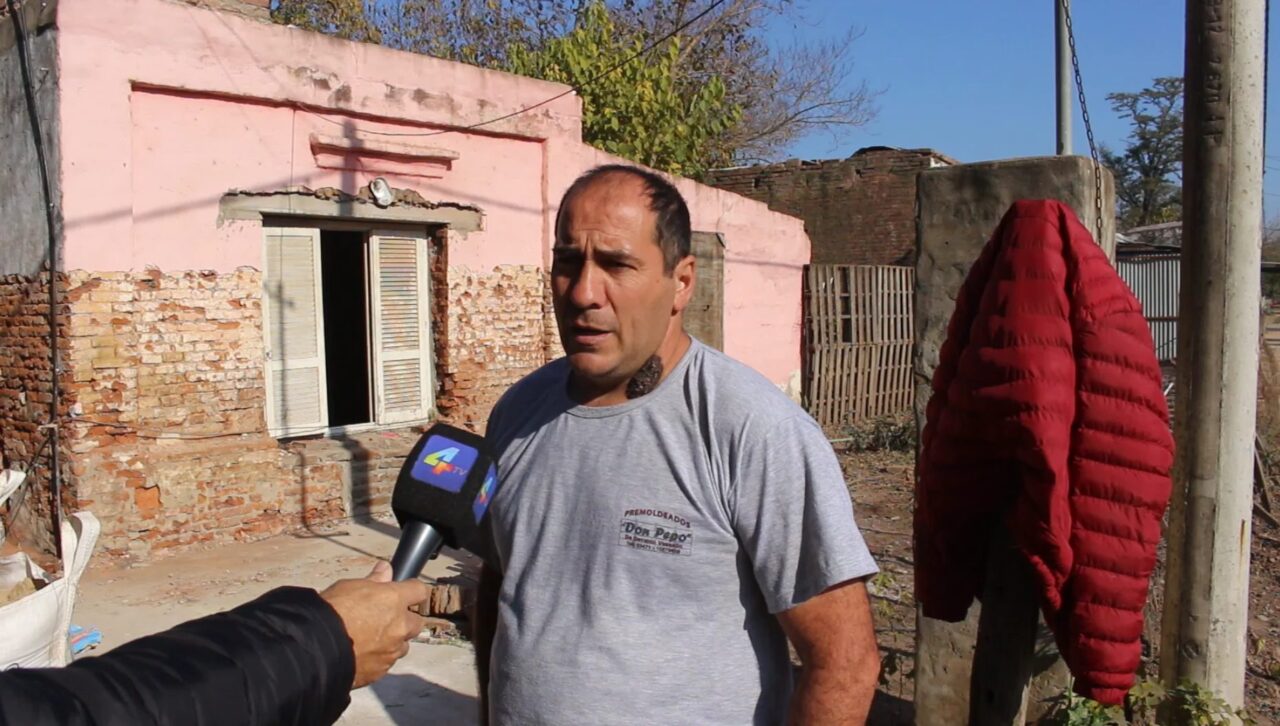 ROBO EN UNA VIVIENDA DE CALLE LA ARGENTINA AL 900 EN LAS ROSAS