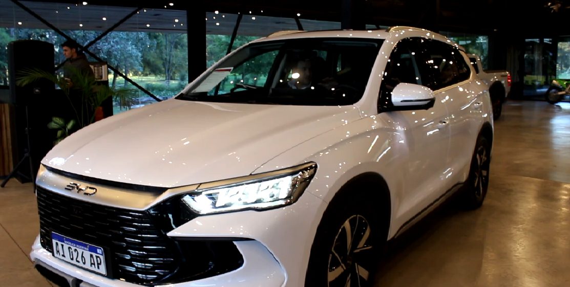 BOLATTI AUTOMOTORES PRESENTÓ MODELOS CHINOS HÍBRIDOS ENCHUFABLES