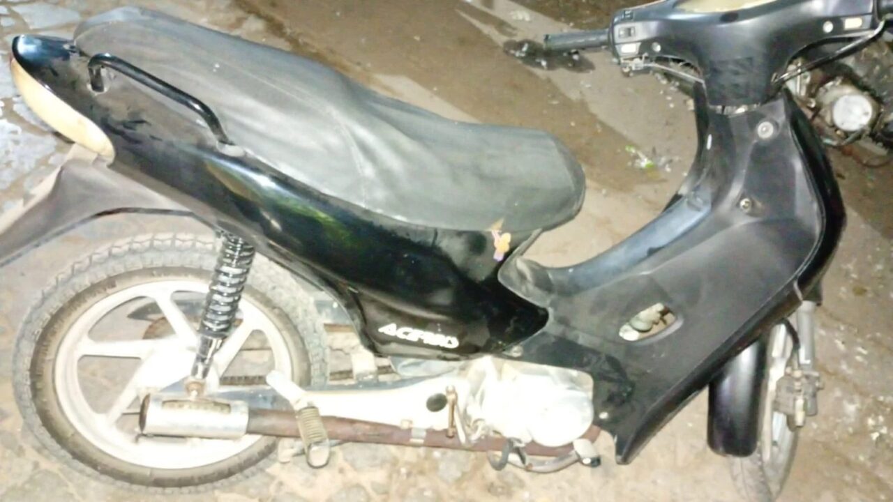 ARMSTRONG INTENSIFICA CONTROLES PREVENTIVOS: SECUESTRAN MOTO POR ESCAPE RUIDOSO