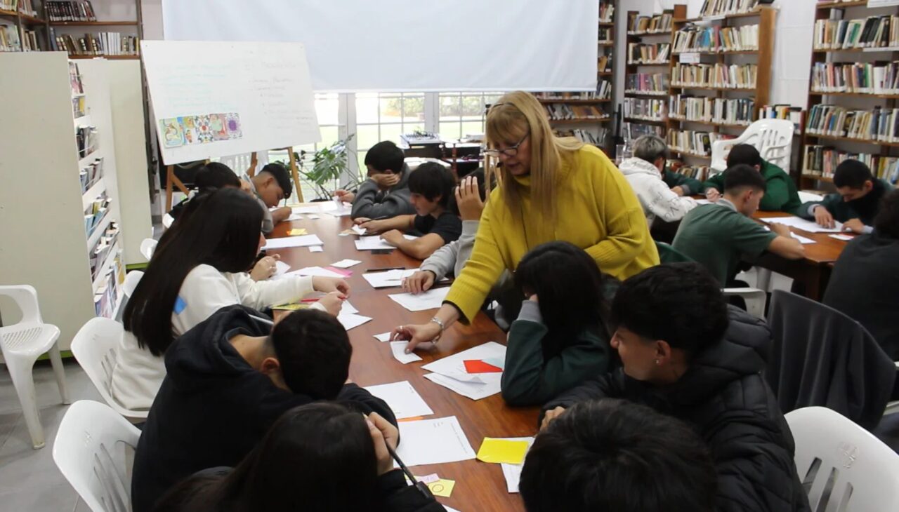 EXITOSA JORNADA DE LECTURA Y ESCRITURA EN LA BIBLIOTECA SARMIENTO DE LAS ROSAS