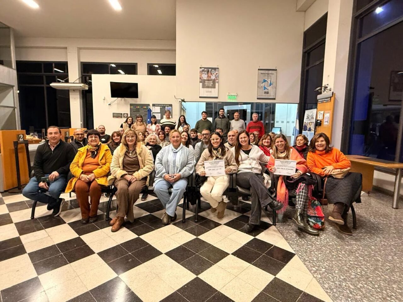 BANCO CREDICOOP LAS ROSAS ENTREGÓ APORTES INSTITUCIONALES A ENTIDADES DE LA COMUNIDAD